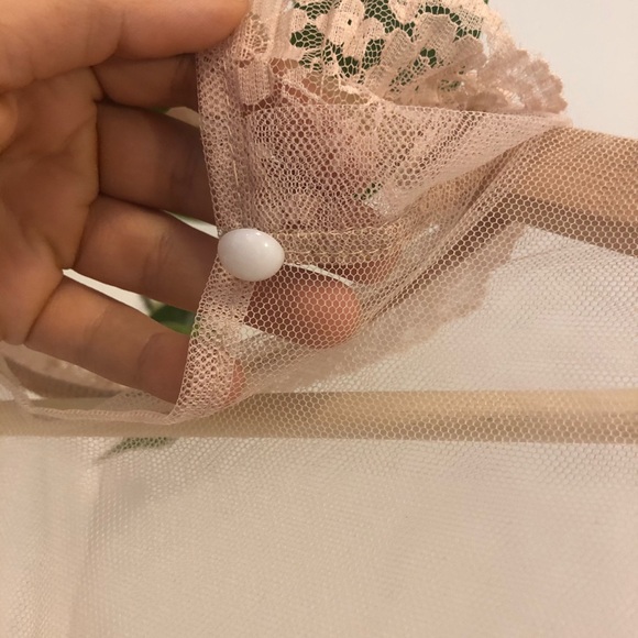 Pink lace see-through blouse - Picture 3 of 3